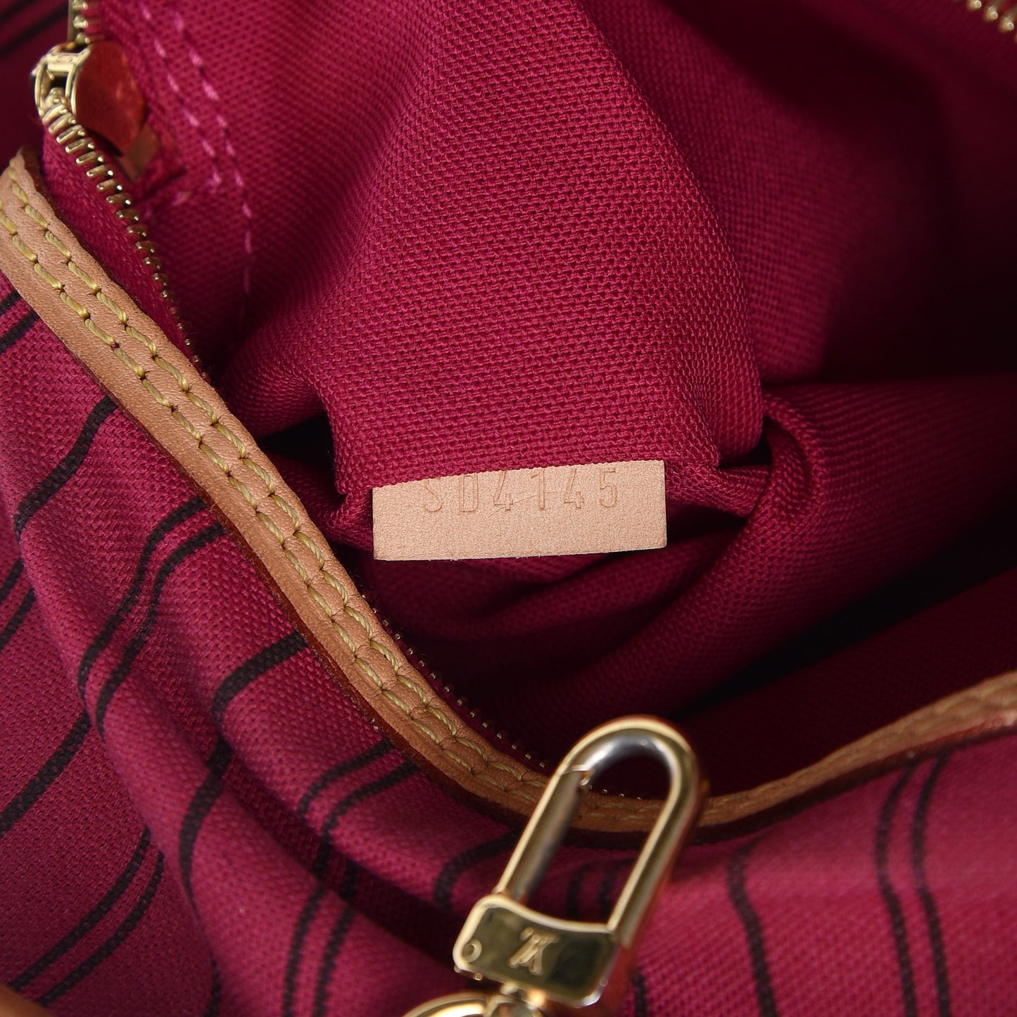 Monogram Delightful MM Pivoine