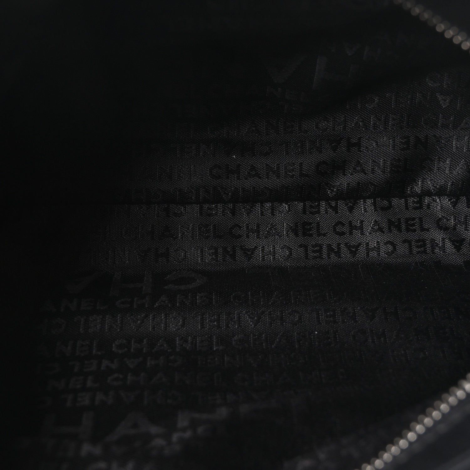Chanel Lambskin Lax Pochette Black 5 of 10