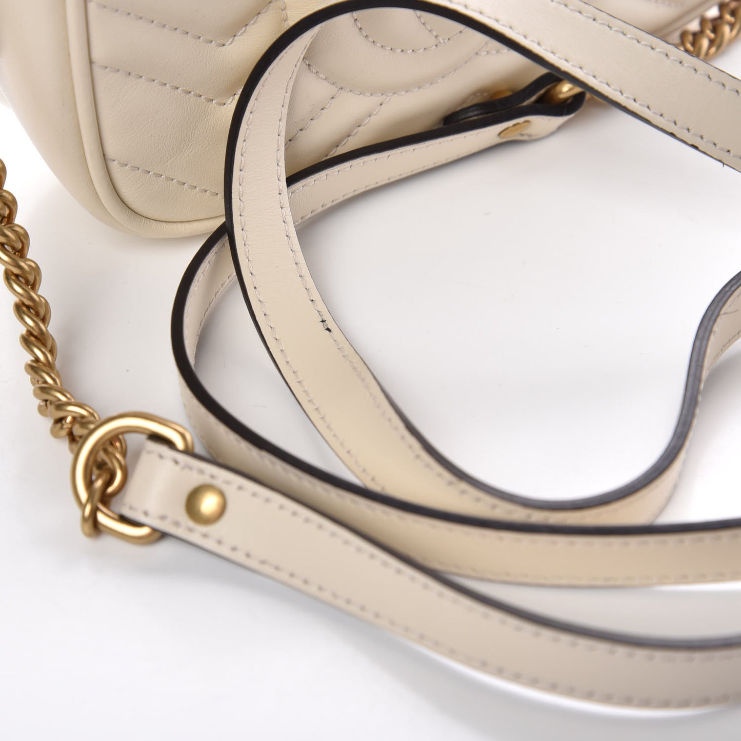 Calfskin Matelasse Mini GG Marmont Chain Shoulder Bag White