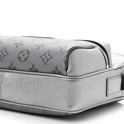 Louis Vuitton Taigarama Outdoor Messenger Gunmetal 8 of 9