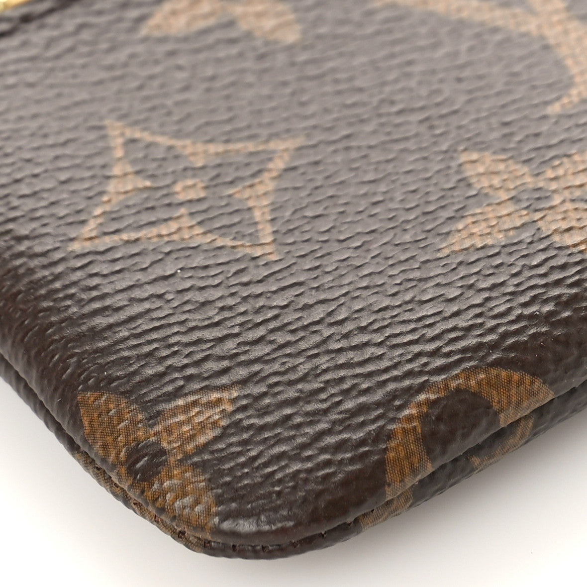Louis Vuitton Monogram Key Pouch 7 of 8