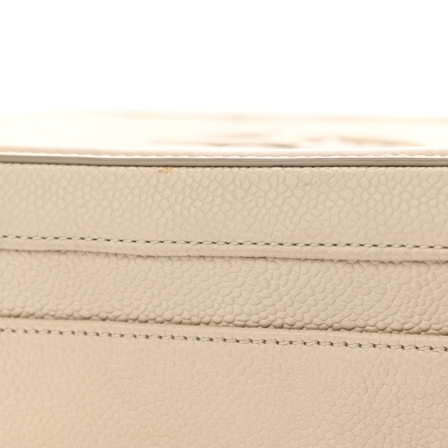 Caviar Quilted Medium CC Filigree Vanity Case Light Beige