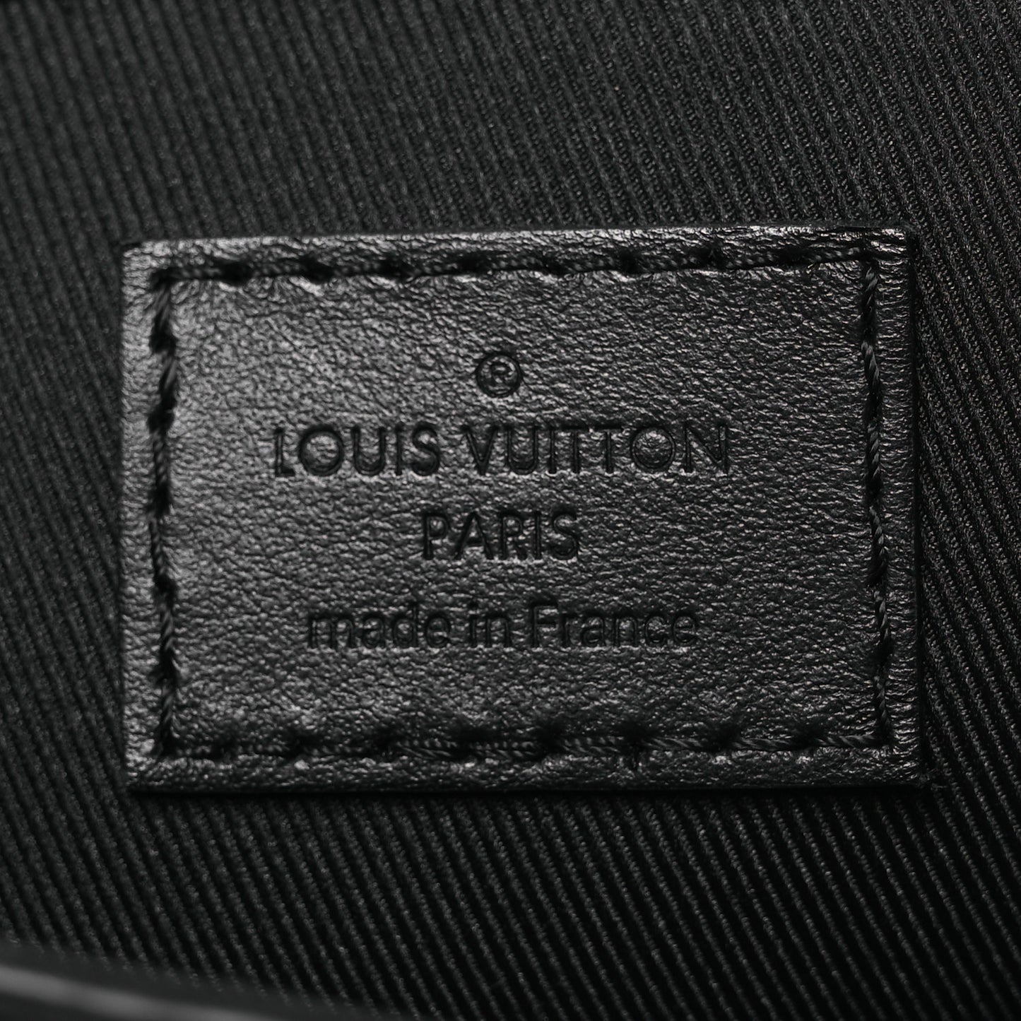 Taurillon Monogram Nano Steamer Black