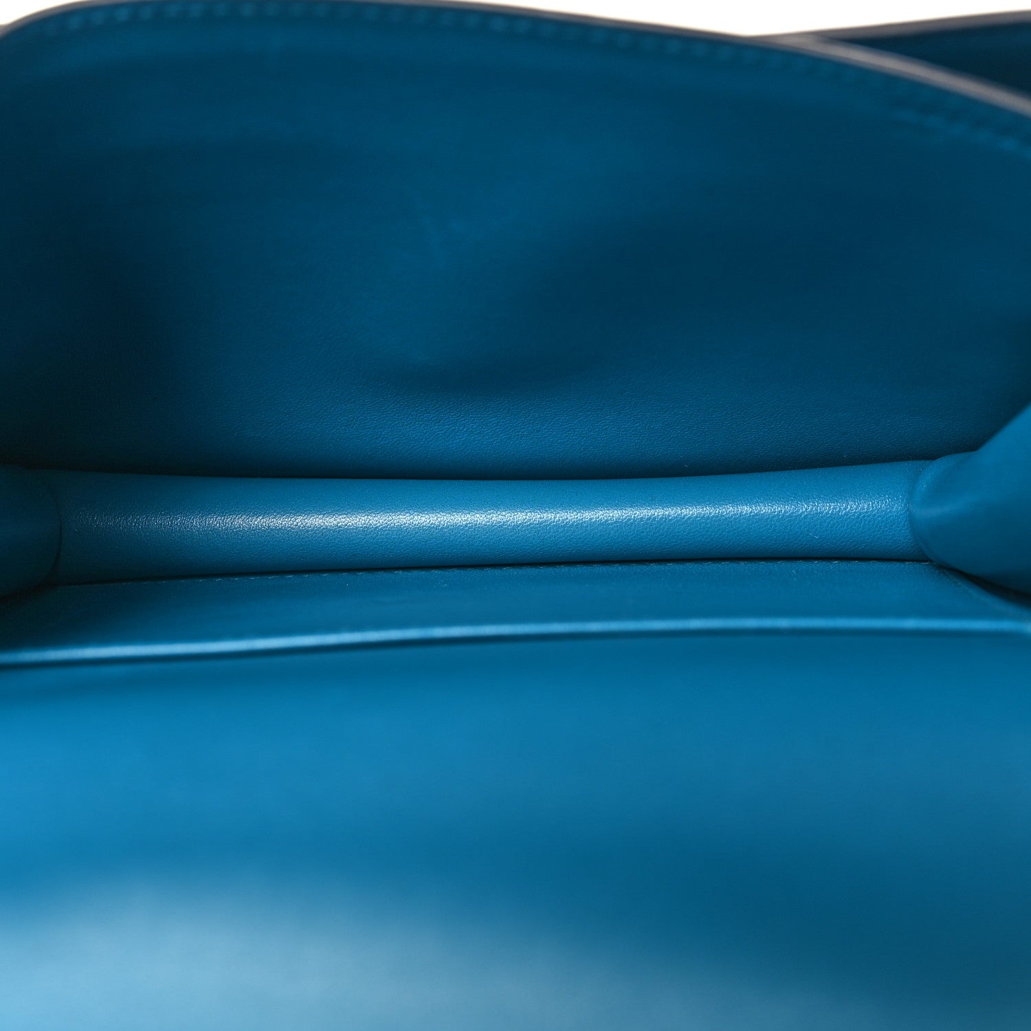 Hermes Tadelakt Constance 18 Bleu Izmir 5 of 12