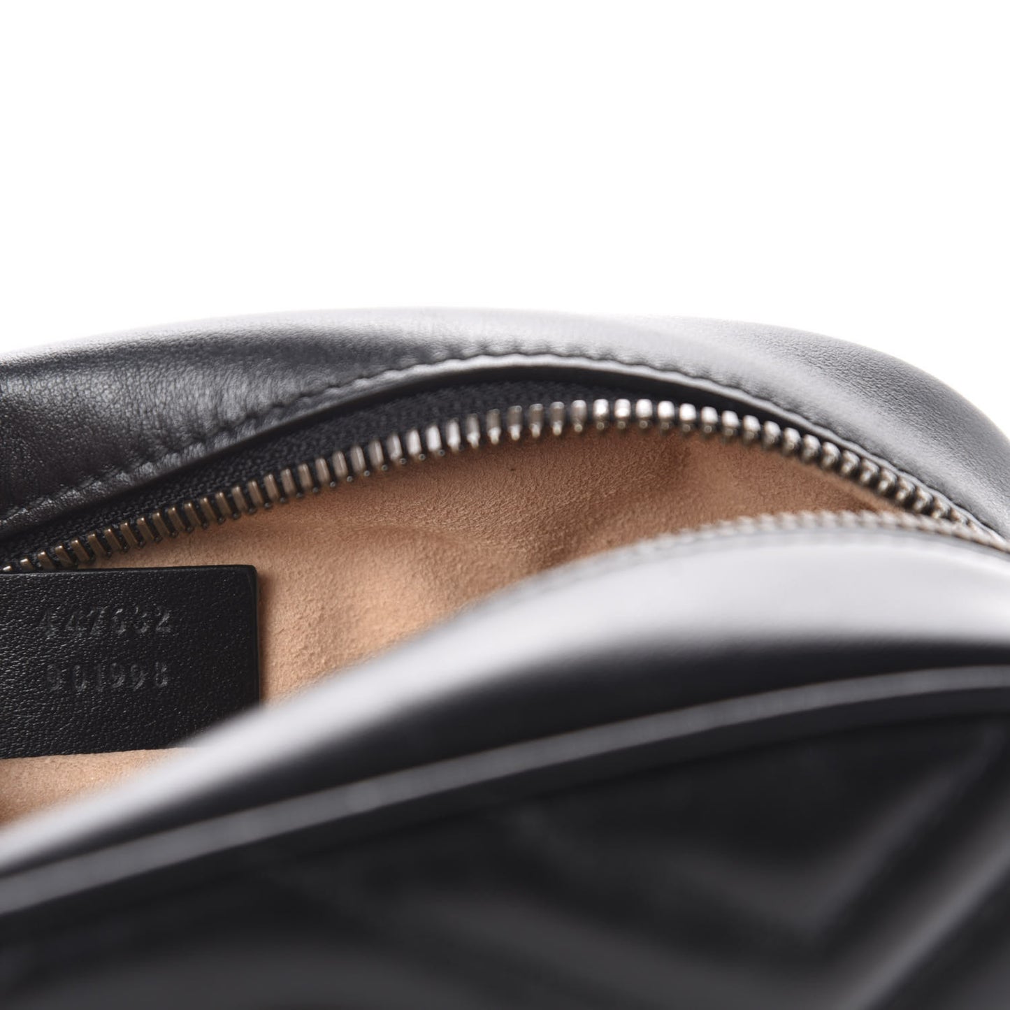 Calfskin Matelasse Small GG Marmont Chain Shoulder Bag Black