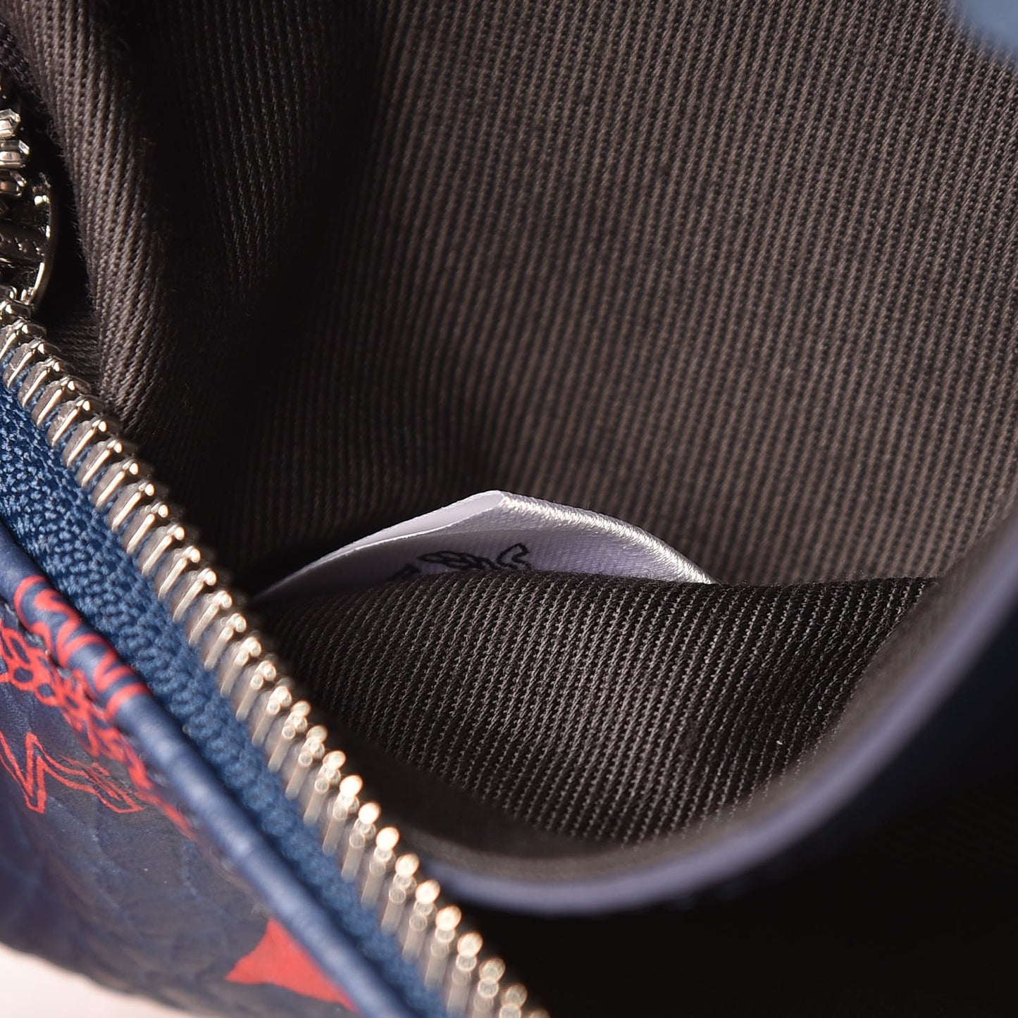 Visetos Small Fusten Belt Bag Deep Blue Sea
