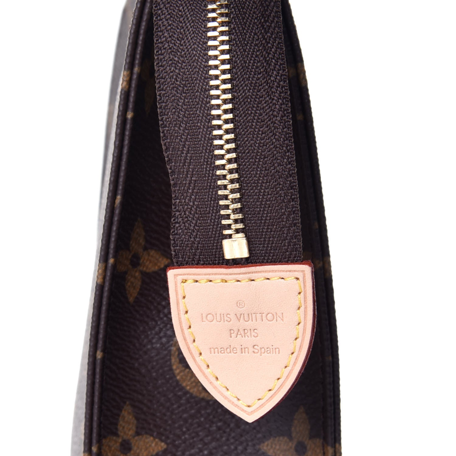 Louis Vuitton Monogram Toiletry Pouch 19 6 of 9