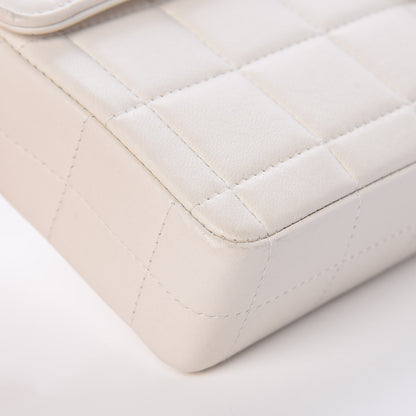 Chanel Lambskin East West Chocolate Bar Flap White 10 of 12