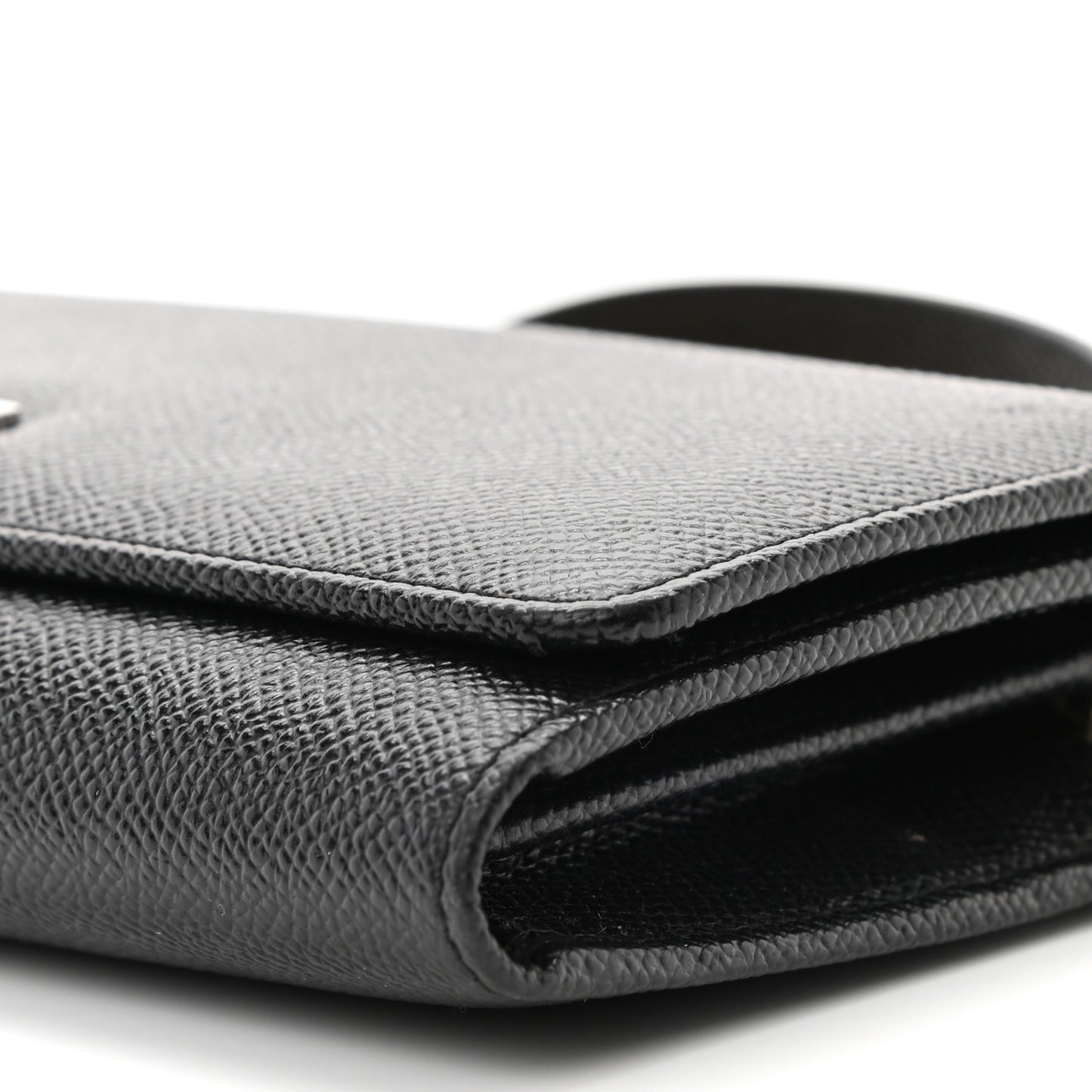 Dauphine Wallet On Chain Black