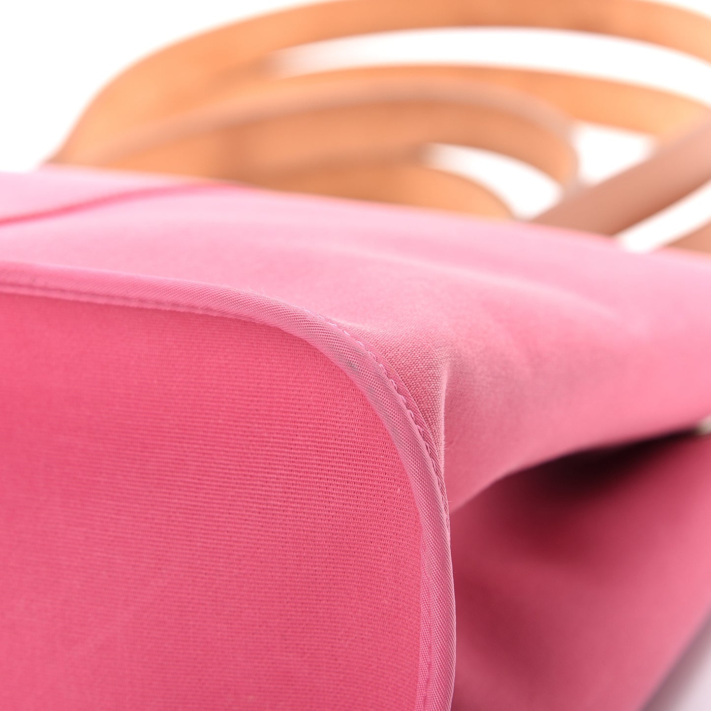 Toile Cabag 39 Rose Lipstick