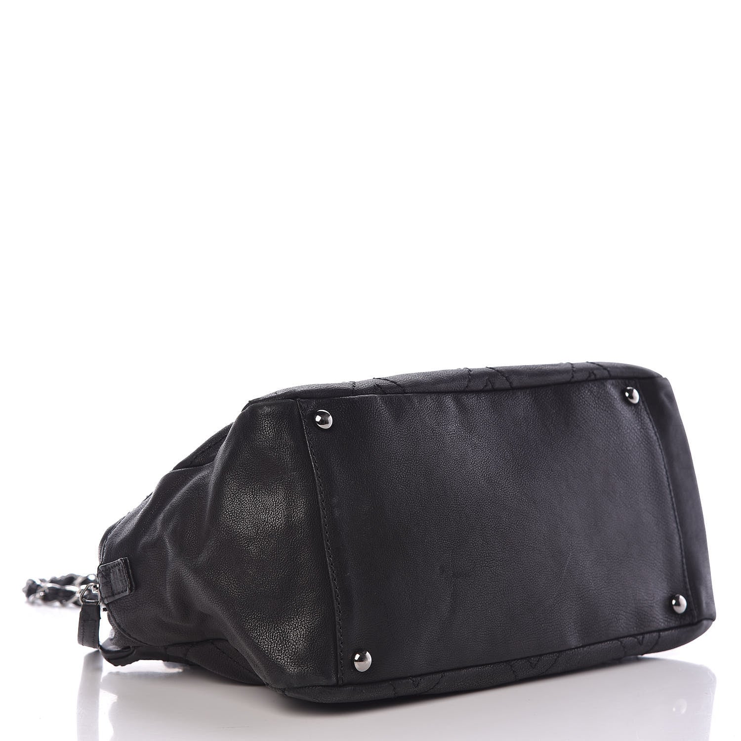 Chanel Calfskin Diamond Stitch Tote Black 4 of 12