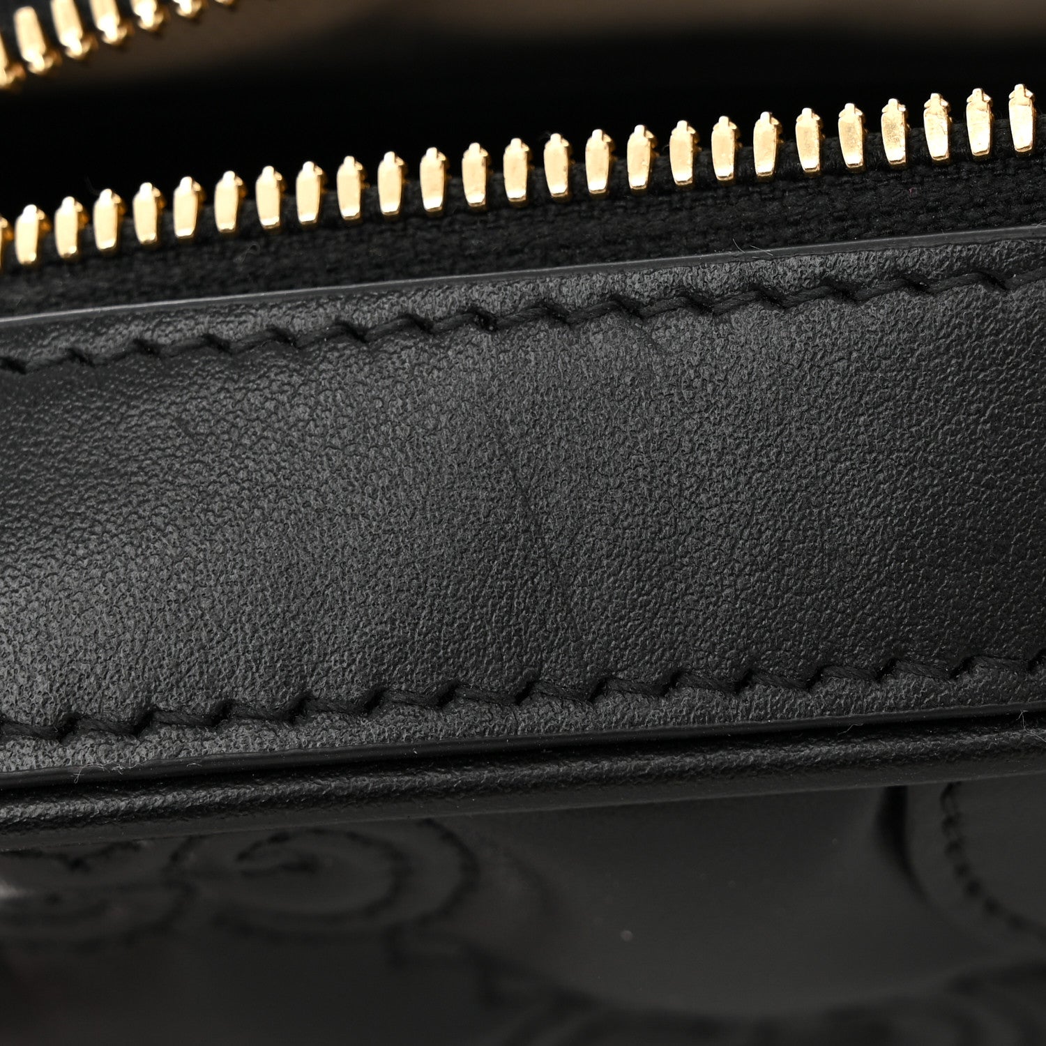 Gucci Calfskin GG Matelasse Shoulder Bag Black Natural 13 of 17