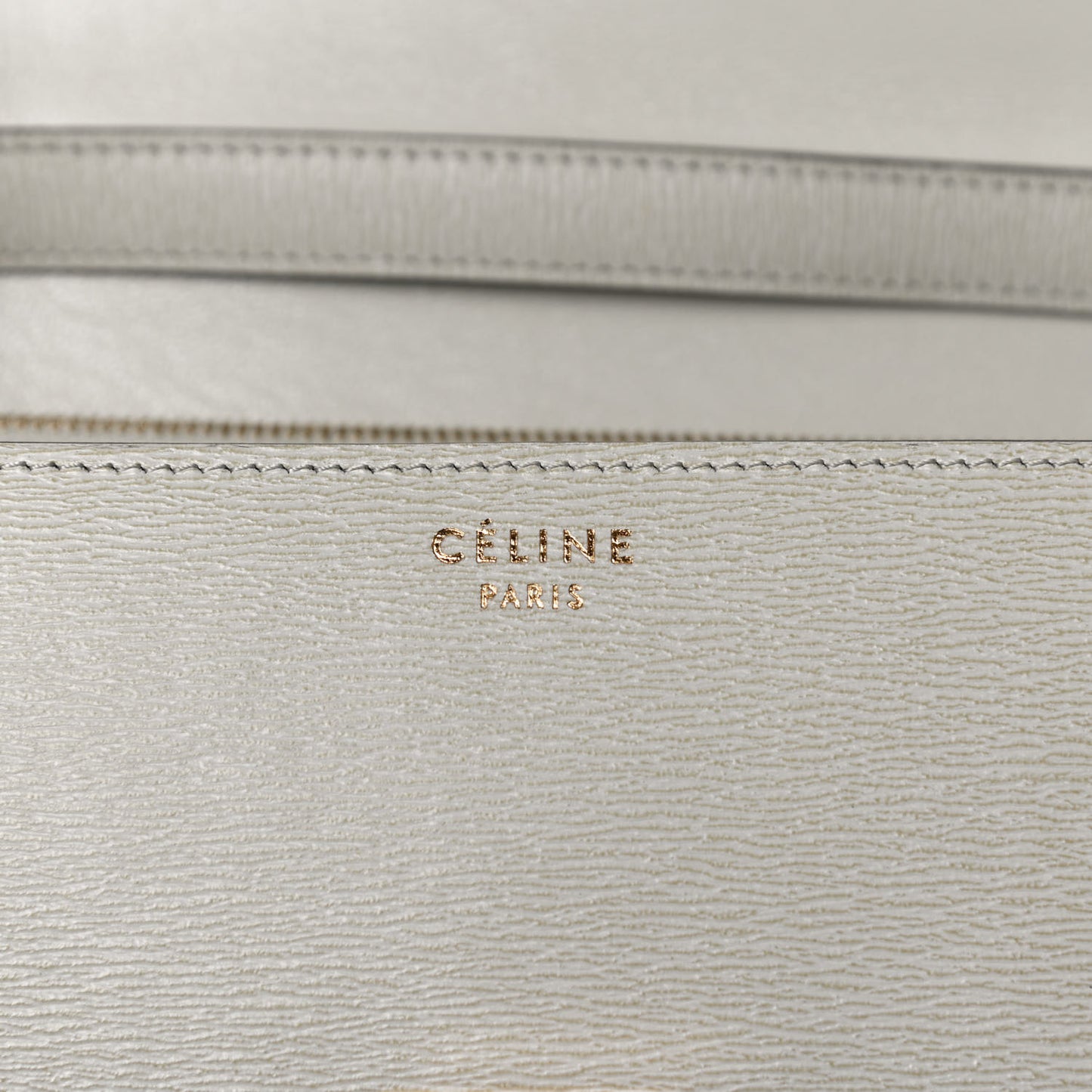 Liege Calfskin Medium Classic Box Flap Bag Pale Grey