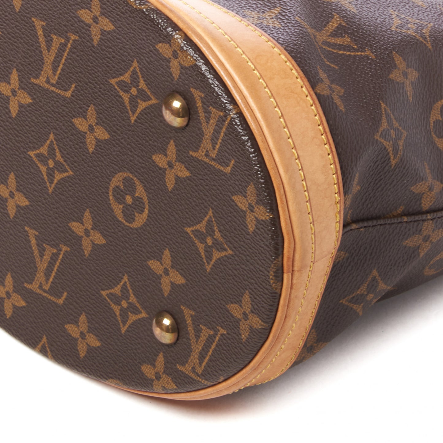 Monogram Petit Bucket 23
