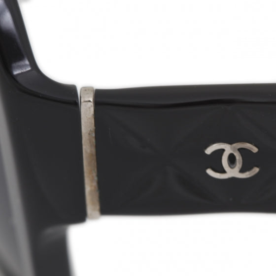 Leather Quilted CC Sunglasses Black 5124