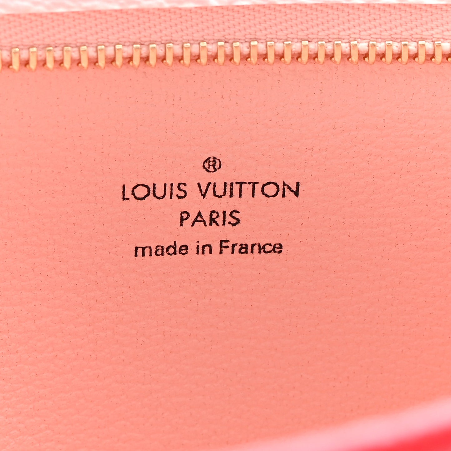 Monogram Giant Toiletry Pouch 26 Rouge
