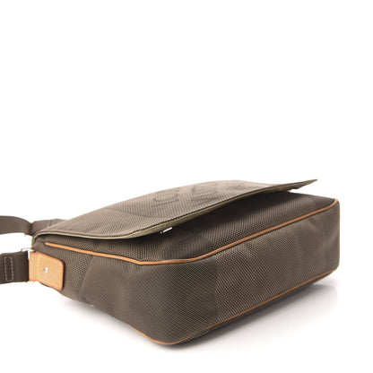 Louis Vuitton Damier Geant Messenger Bag Terre 4 of 11