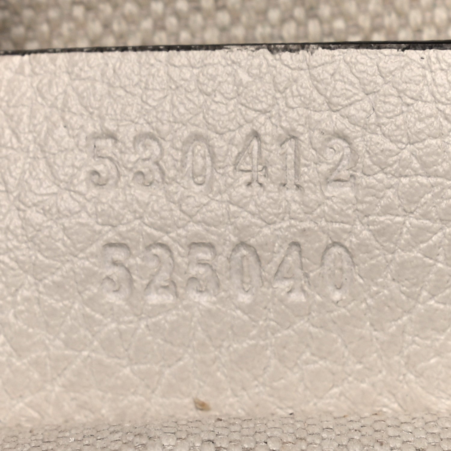 Gucci Grained Calfskin Logo Belt Bag White 7 of 11