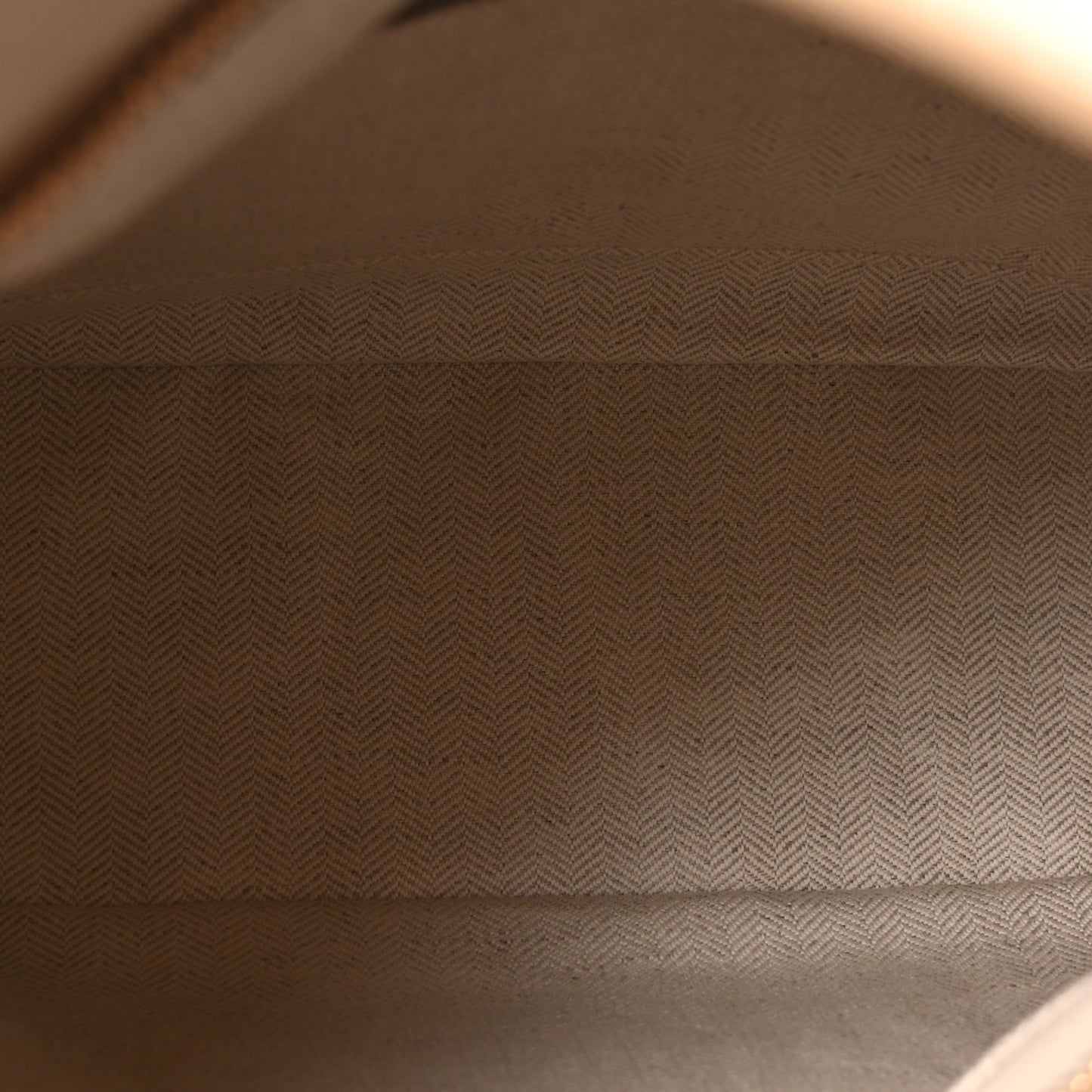 Calfskin Small Puzzle Edge Bag Angora Beige