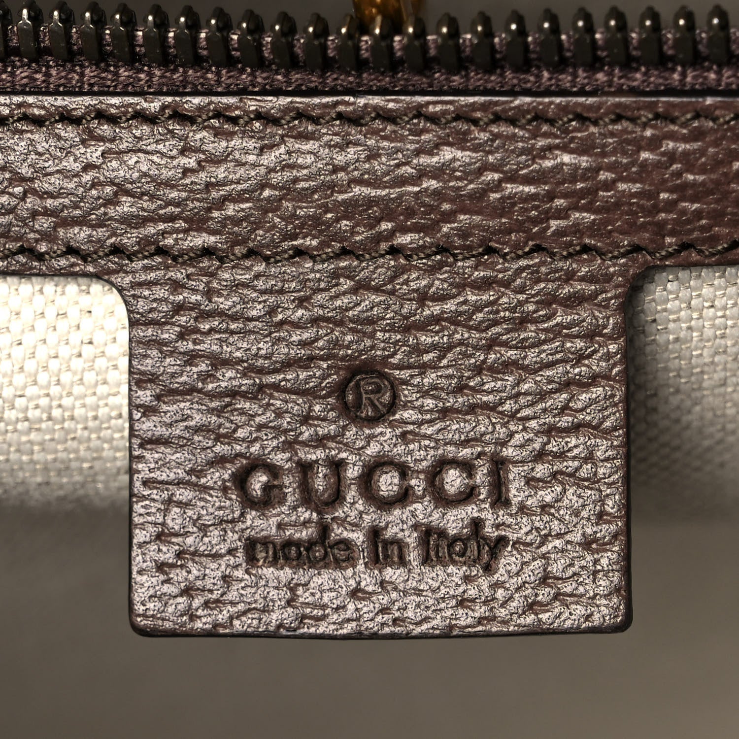 Gucci Maxi GG Supreme Monogram Pineapple Textured Dollar Calfskin Medium Retro Interlocking G Tote Bag Beige Ebony Green Pink New Acero 7 of 8