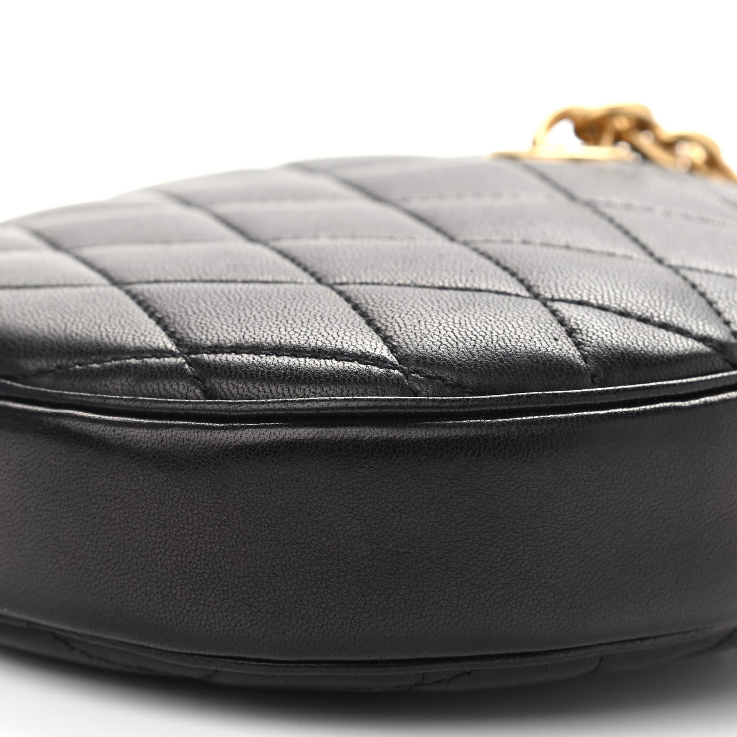 Lambskin Quilted Round Le Maillon Round Tassel Chain Crossbody Bag Black