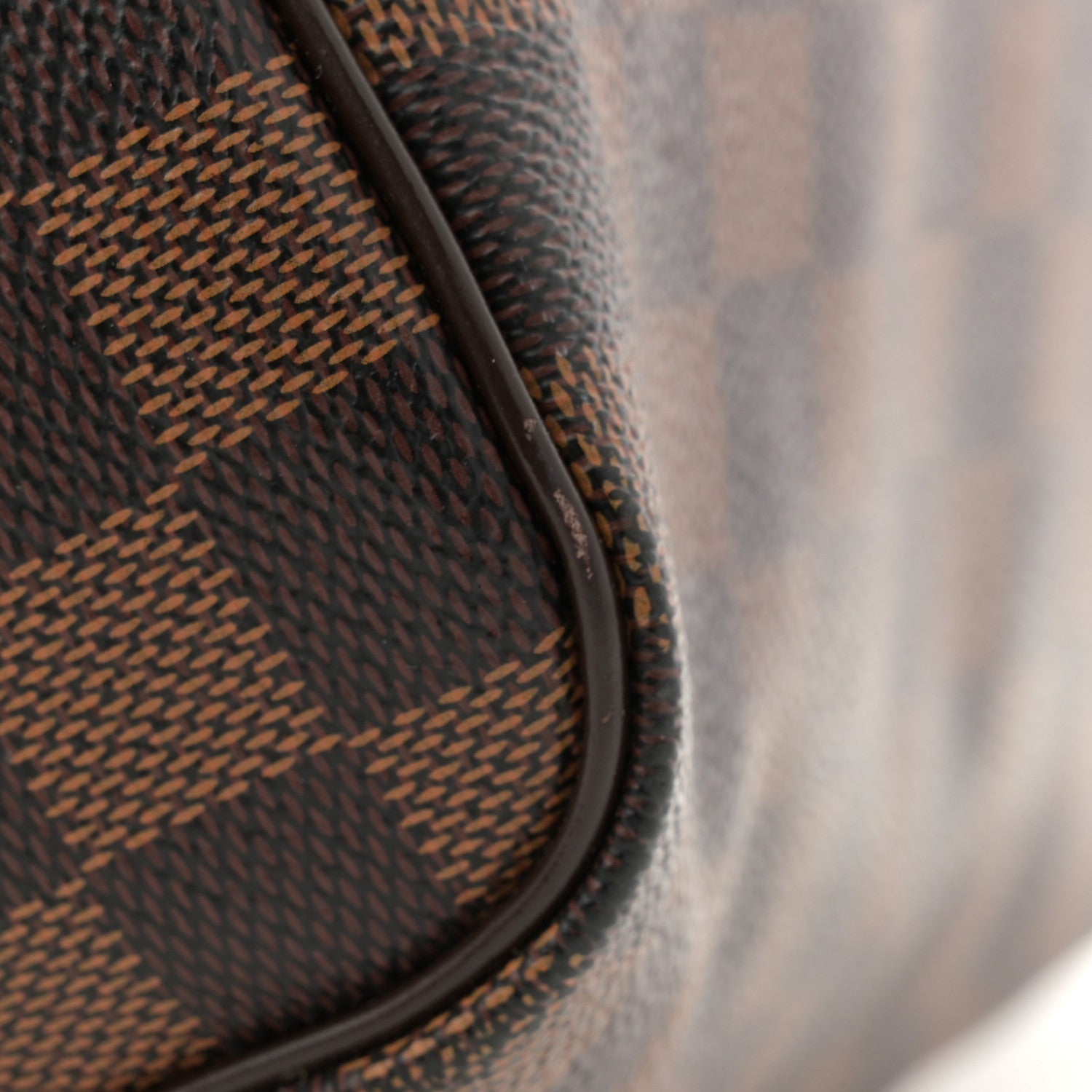 Louis Vuitton Damier Ebene Speedy 30 15 of 15