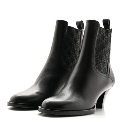 Fendi Vitello Karligraphy Embossed Ankle Boots 38.5 Black 3 of 15