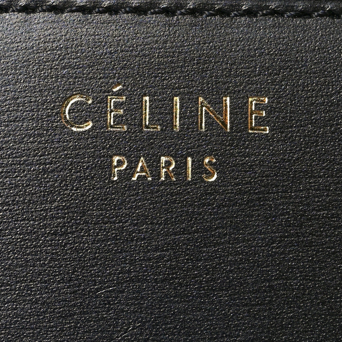 Box Calfskin Medium Classic Box Flap Bag Black