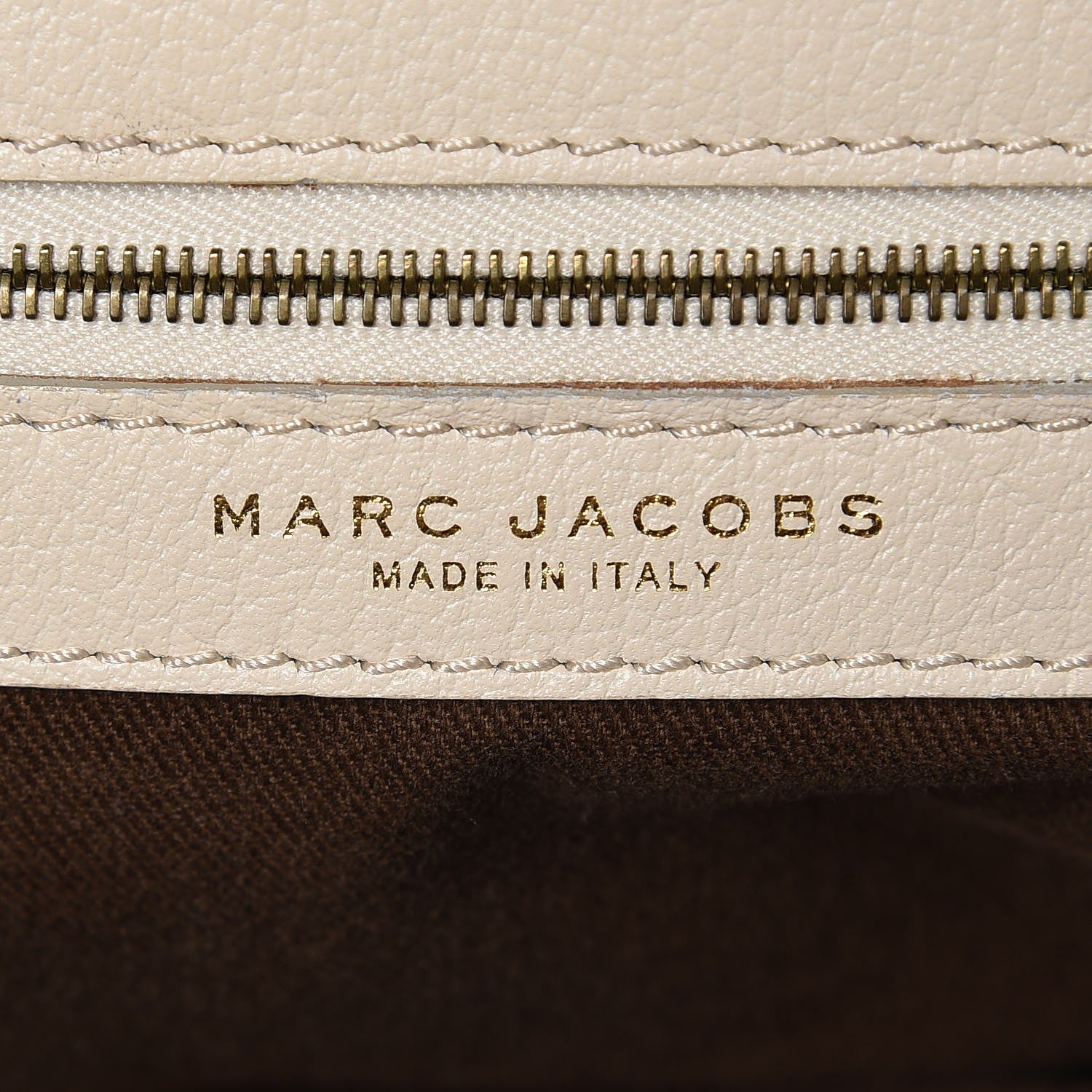 Marc Jacobs Calfskin Quilted Stam Milk 8 of 8