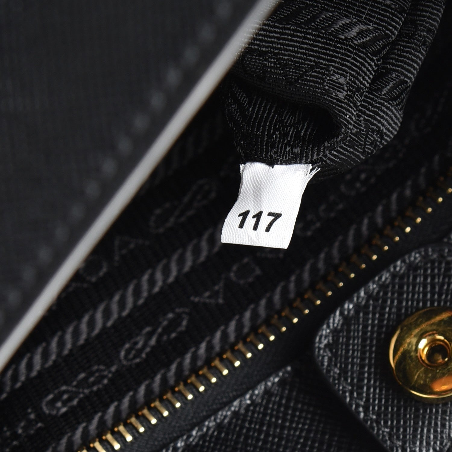 Prada Saffiano Lux Large Tote Nero Black 8 of 12
