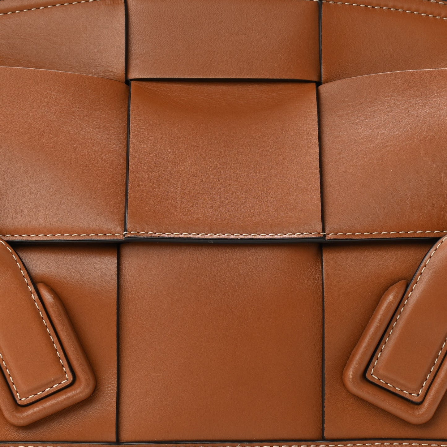 French Calfskin Maxi Intrecciato Arco 33 Wood