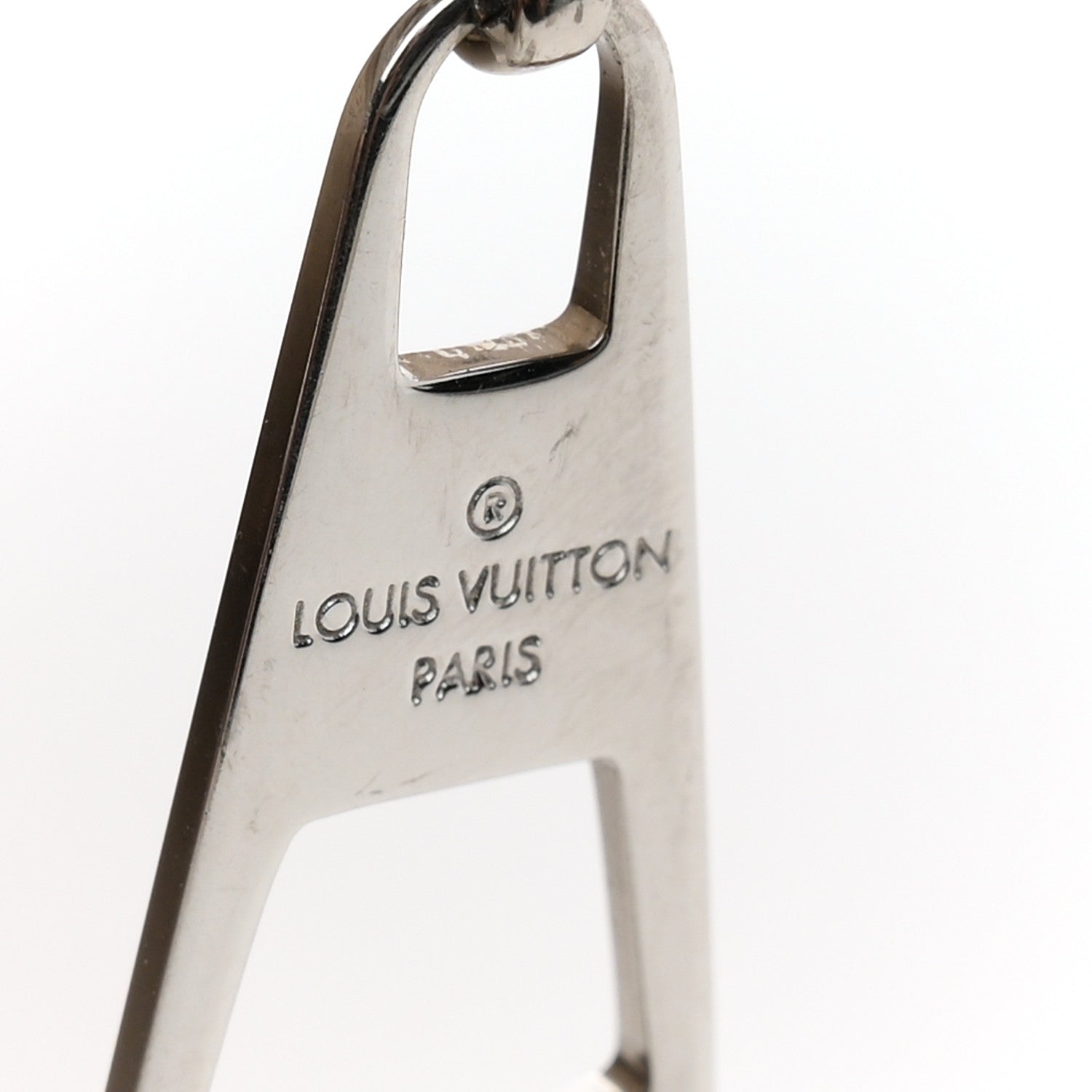 Louis Vuitton Reverse Mahina Blossom Pochette PM Quartz White 6 of 6