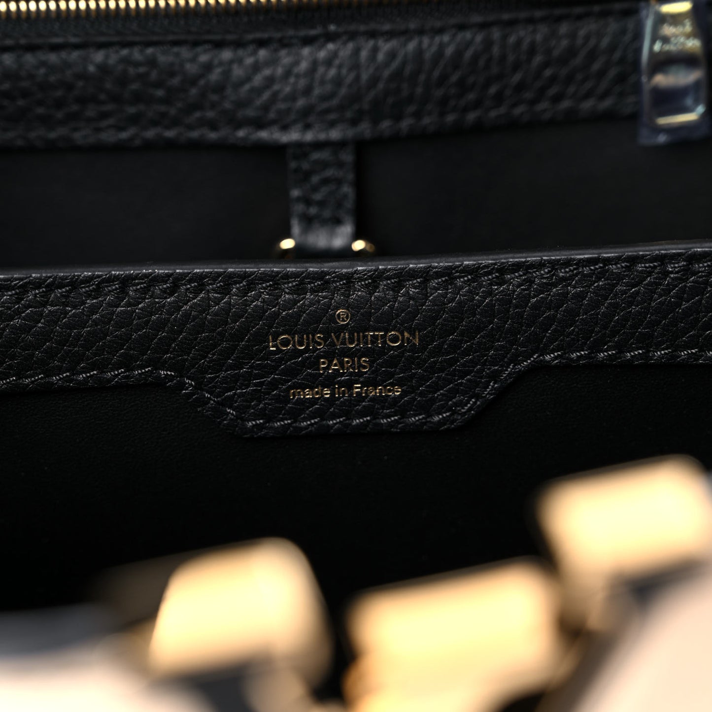 Taurillon Capucines PM Creme Black