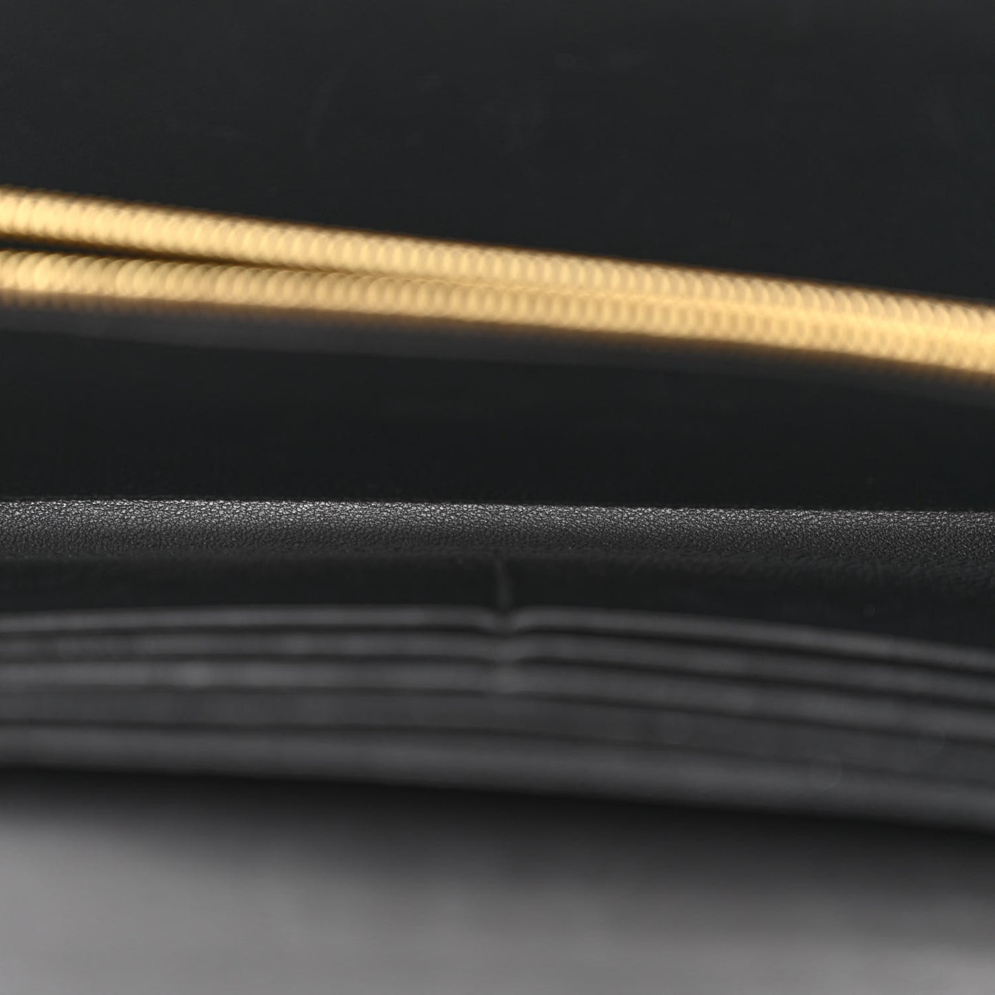 Epsom Constance Wallet To Go Black