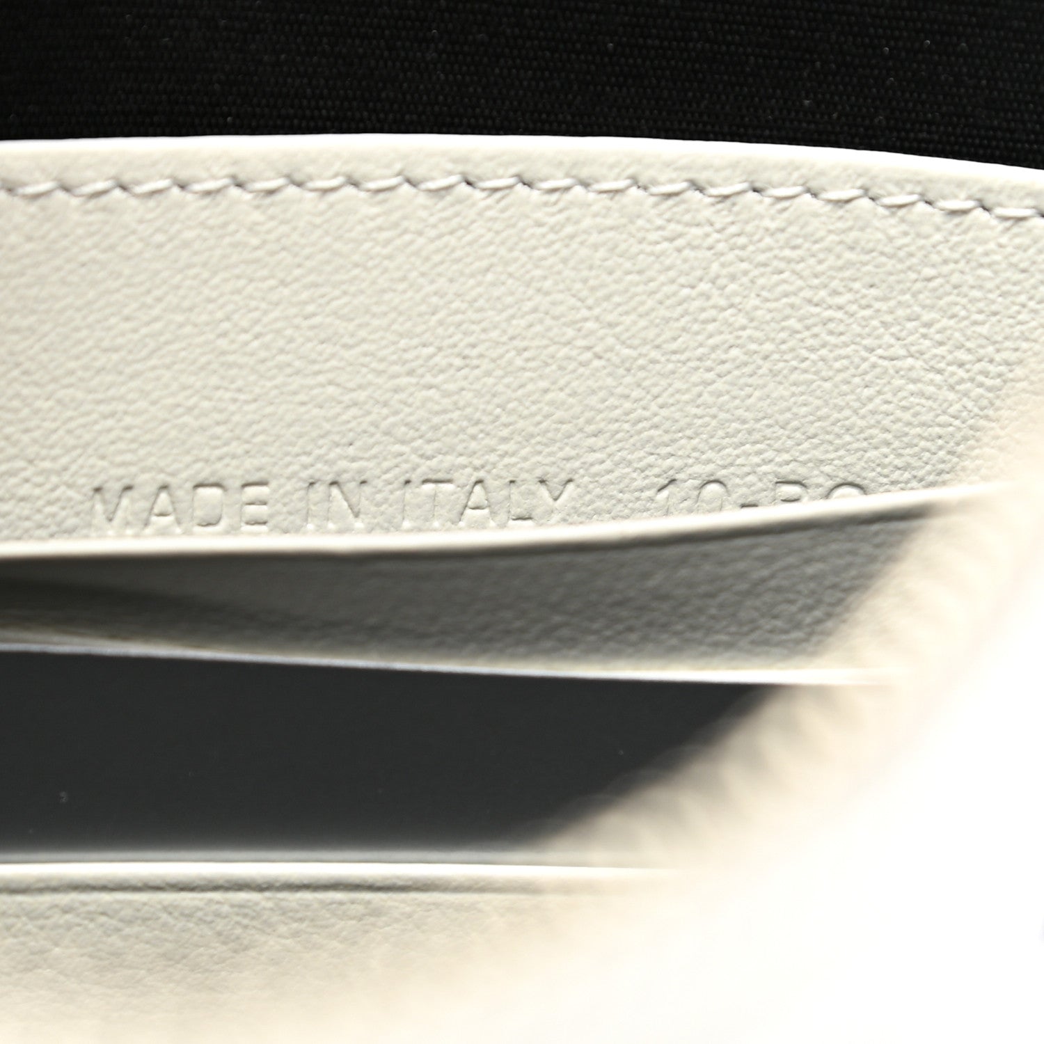 Christian Dior X DANIEL ARSHAM Grained Calfskin Newspaper Wristlet White 7 of 12