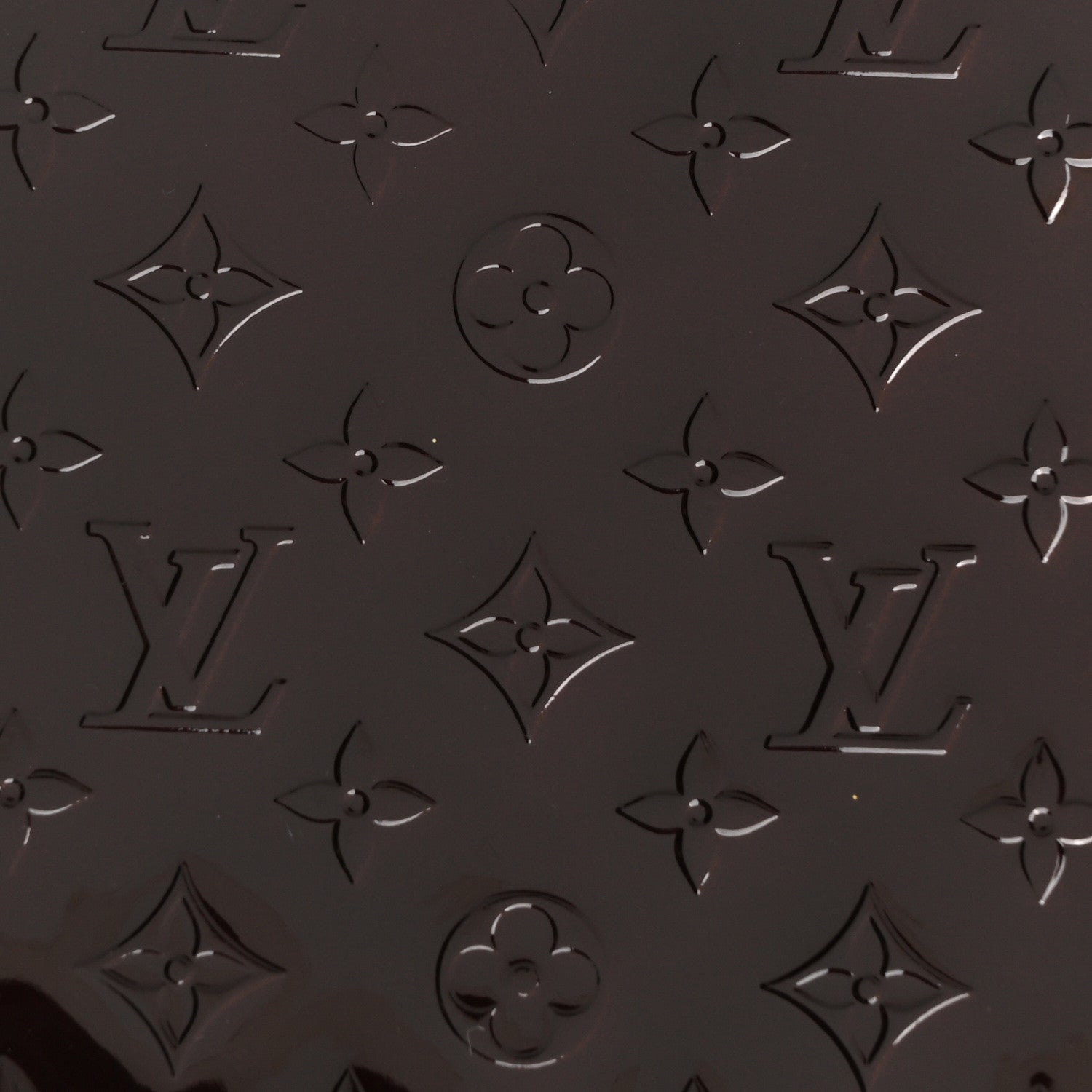 Louis Vuitton Vernis Brea MM Amarante 8 of 10
