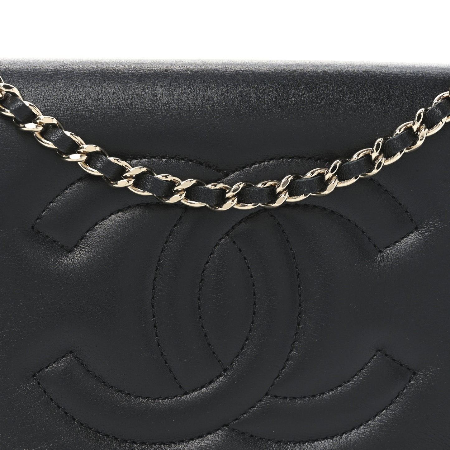 Lambskin Quilted Timeless CC Wallet On Chain WOC Black