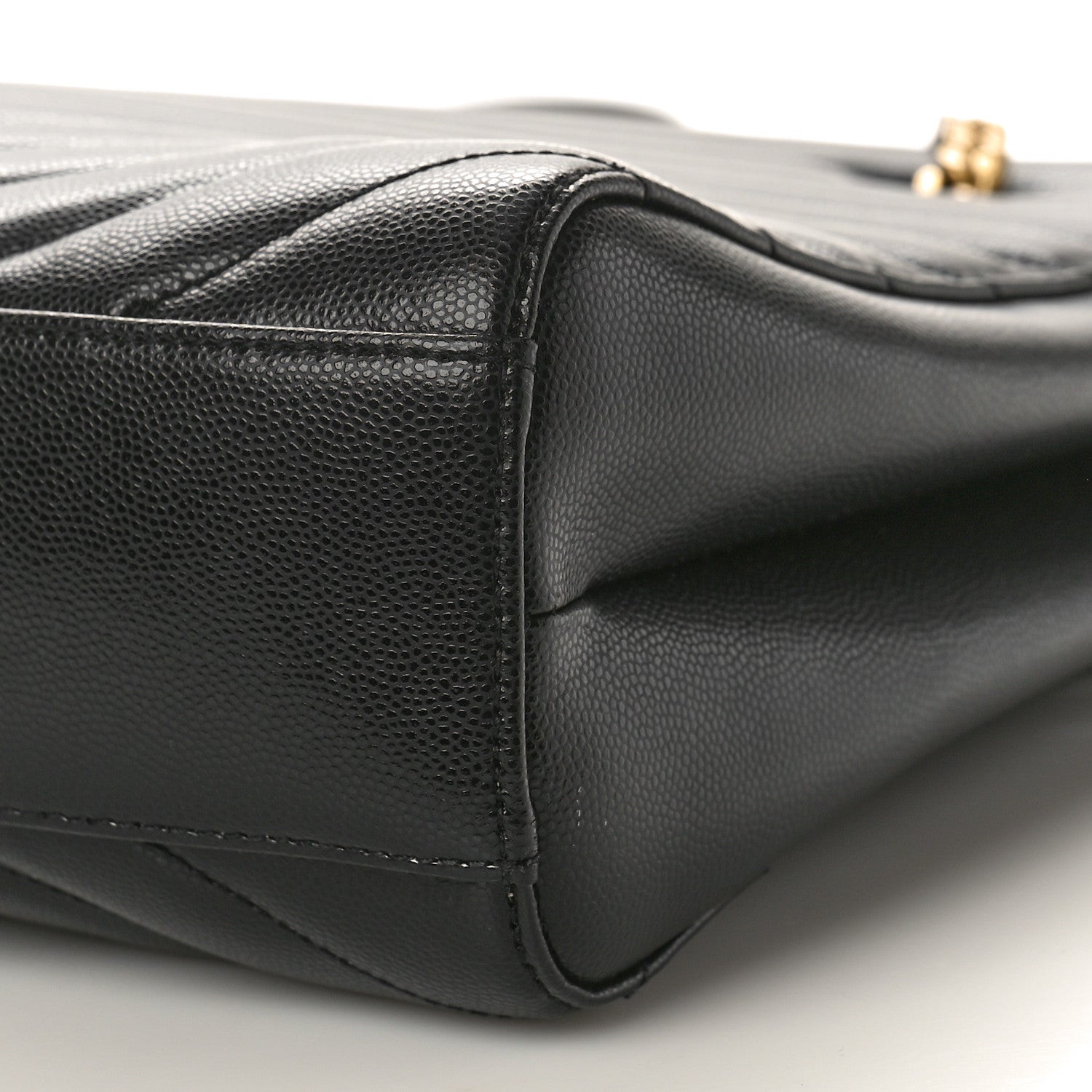 Saint Laurent Grain de Poudre Matelasse Chevron Medium Tribeca Shopping Bag Black 10 of 11