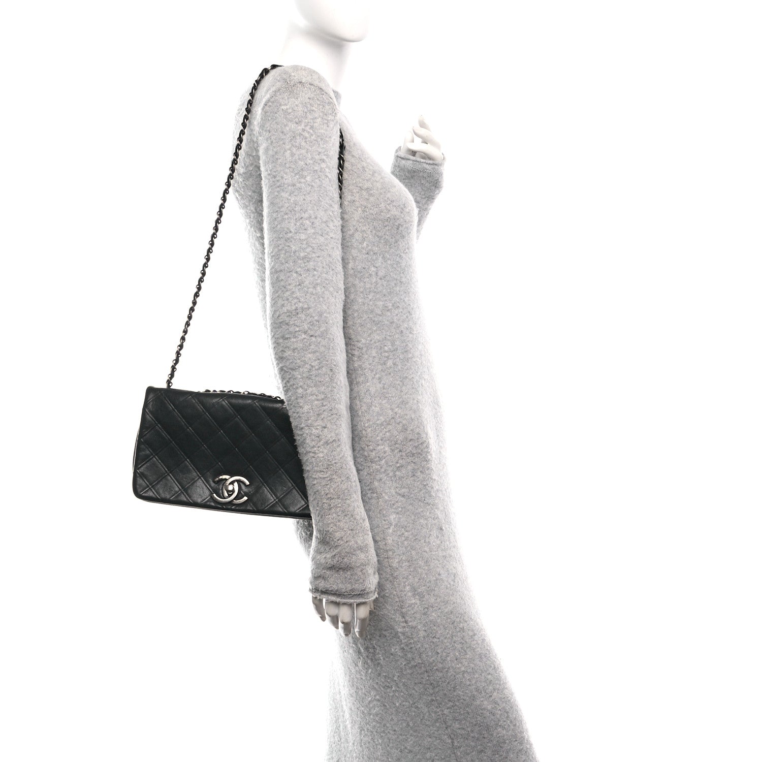 Chanel Calfskin Diamond Embossed Medium New Chic Flap Black 2 of 12
