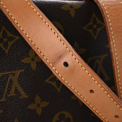 Louis Vuitton Monogram Saumur 43 15 of 26