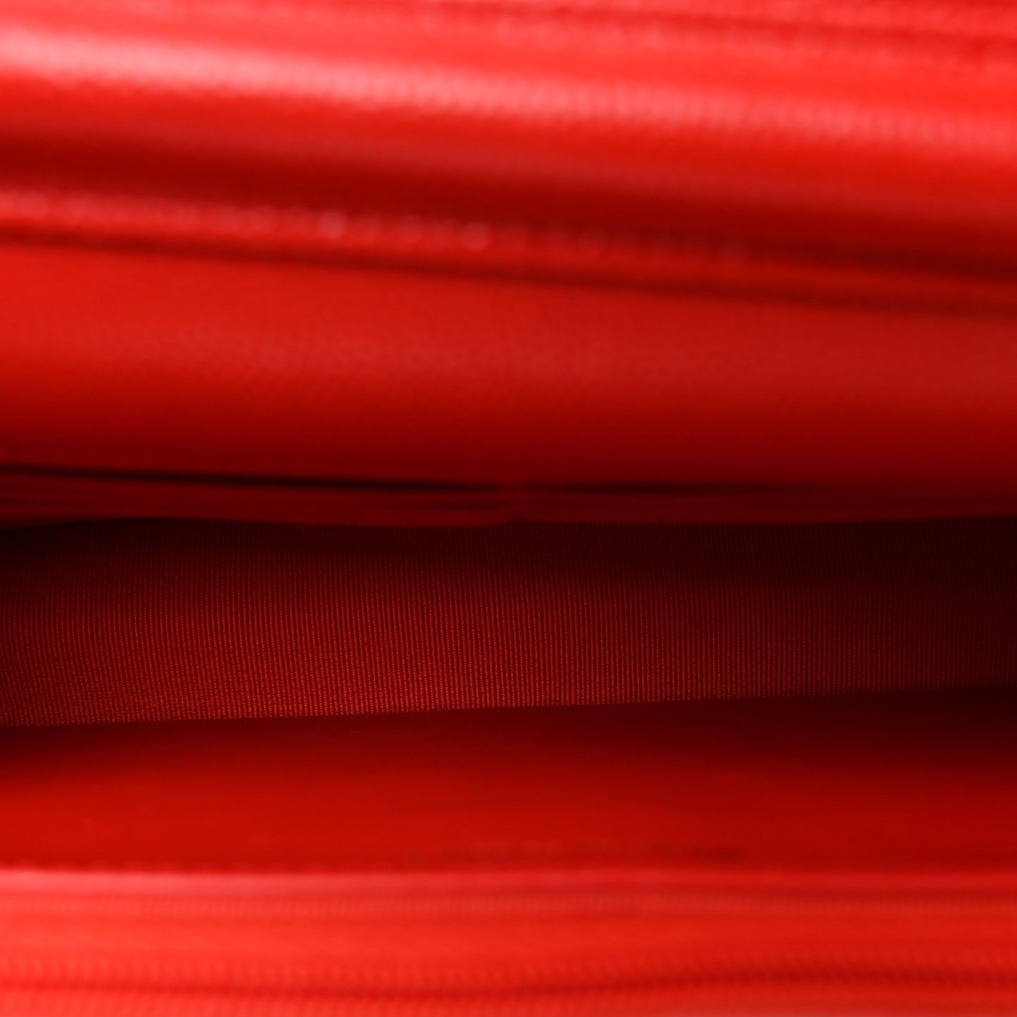 Caviar Quilted Wallet On Chain WOC Red
