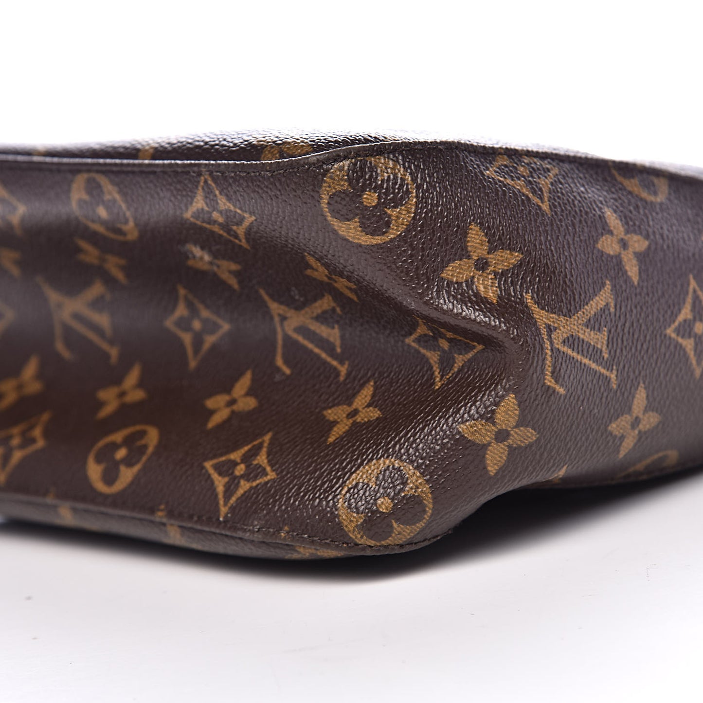 Monogram Looping MM