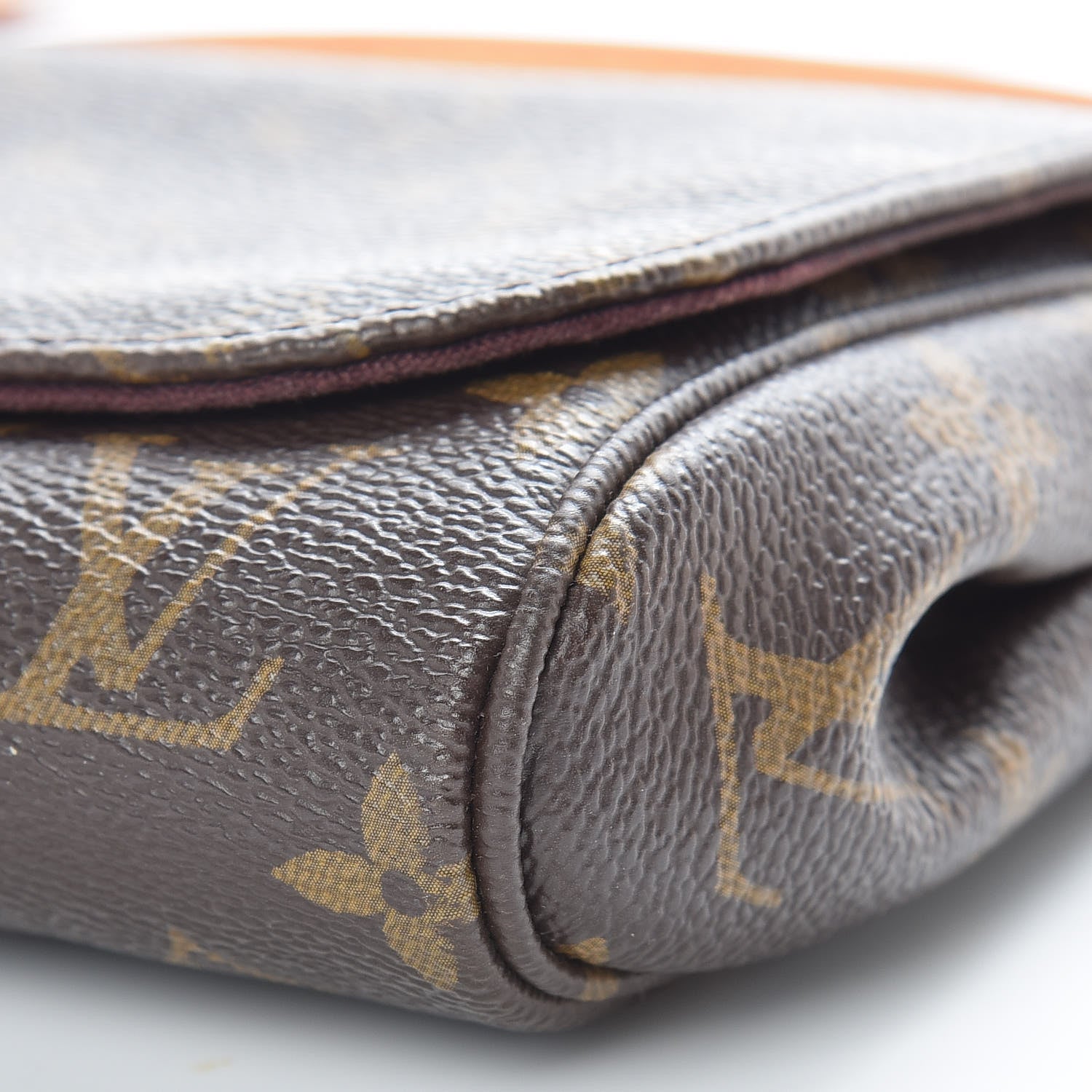 Louis Vuitton Monogram Favorite PM 9 of 11