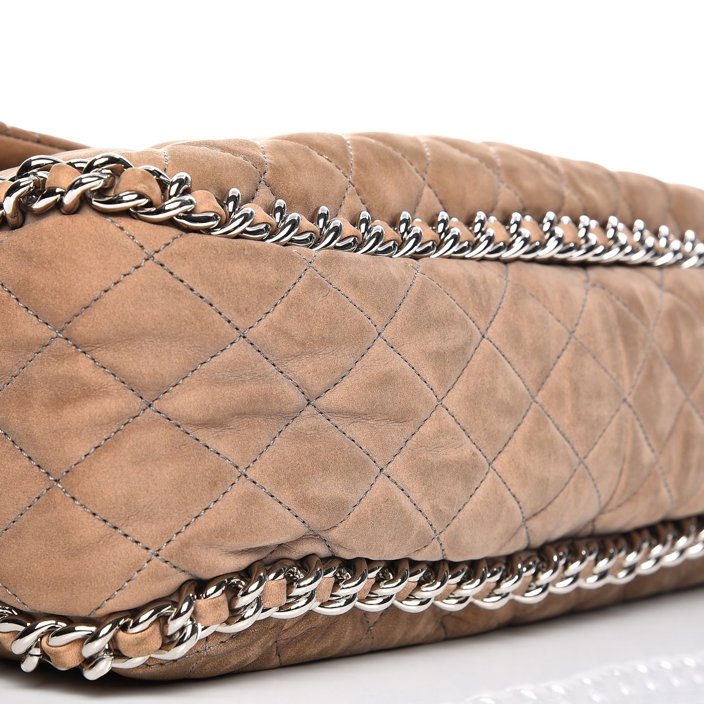 Nubuck Quilted Chain Around Maxi Flap Grey