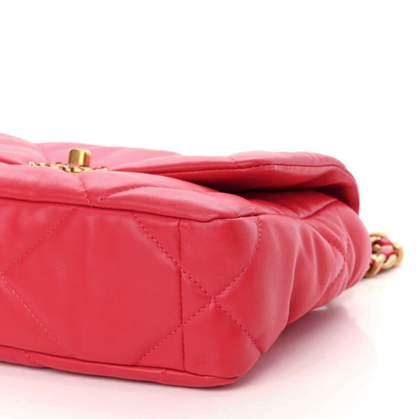 Goatskin Quilted Medium Chanel 19 Flap Pink