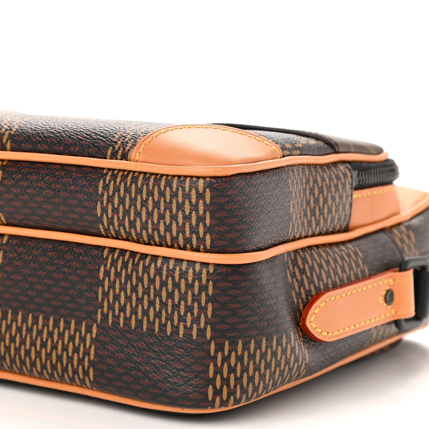 X NIGO Giant Damier Ebene Monogram Nil Messenger