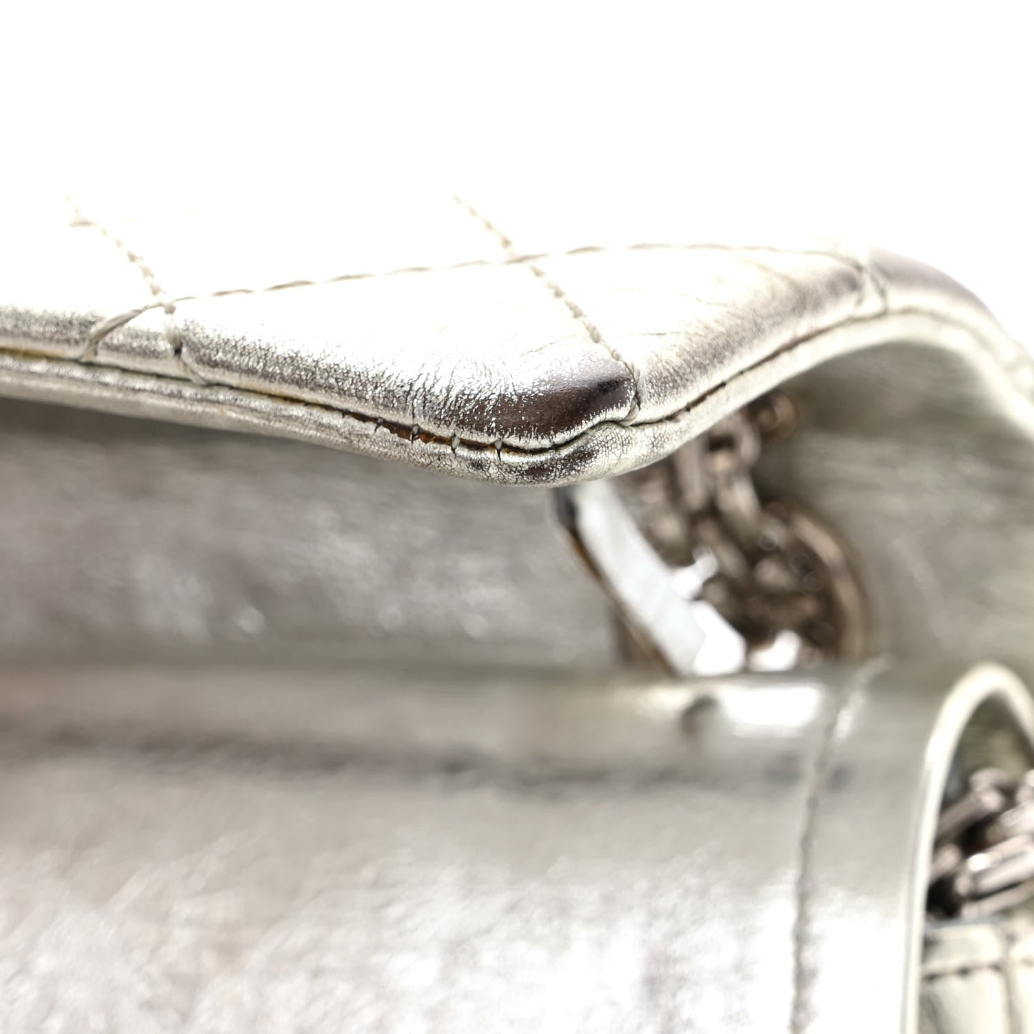 Chanel Metallic Aged Calfskin Quilted 2.55 Reissue 224 Flap Silver 15 of 18