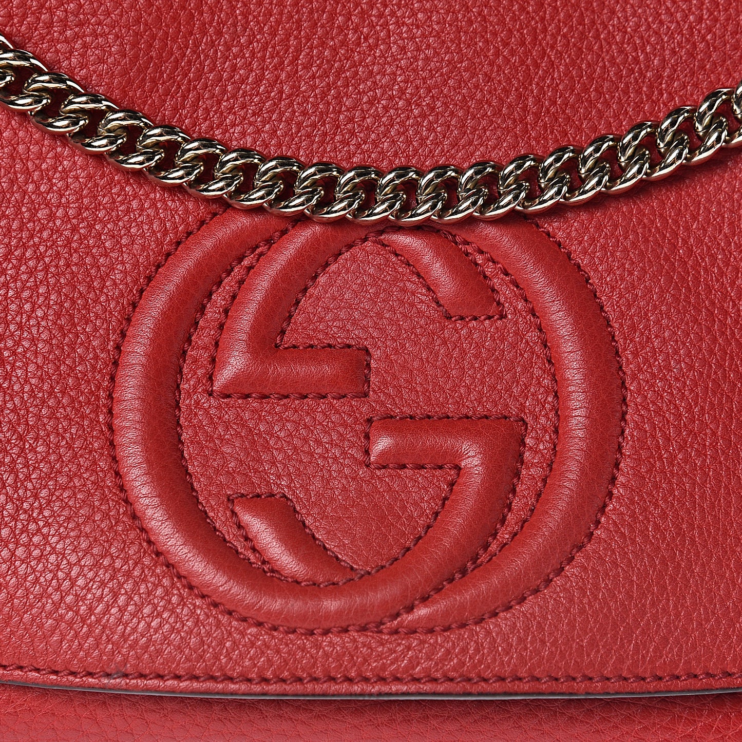 Pebbled Calfskin Medium Soho Flap Crossbody Tabasco Red