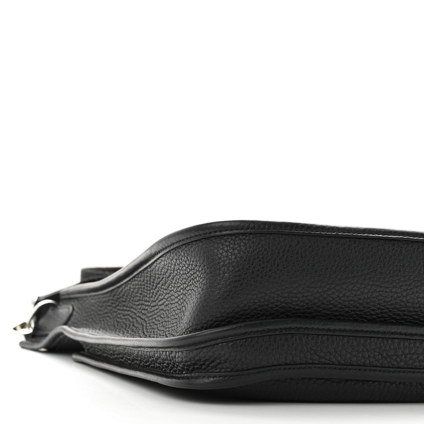 Taurillon Clemence Evelyne III PM Black