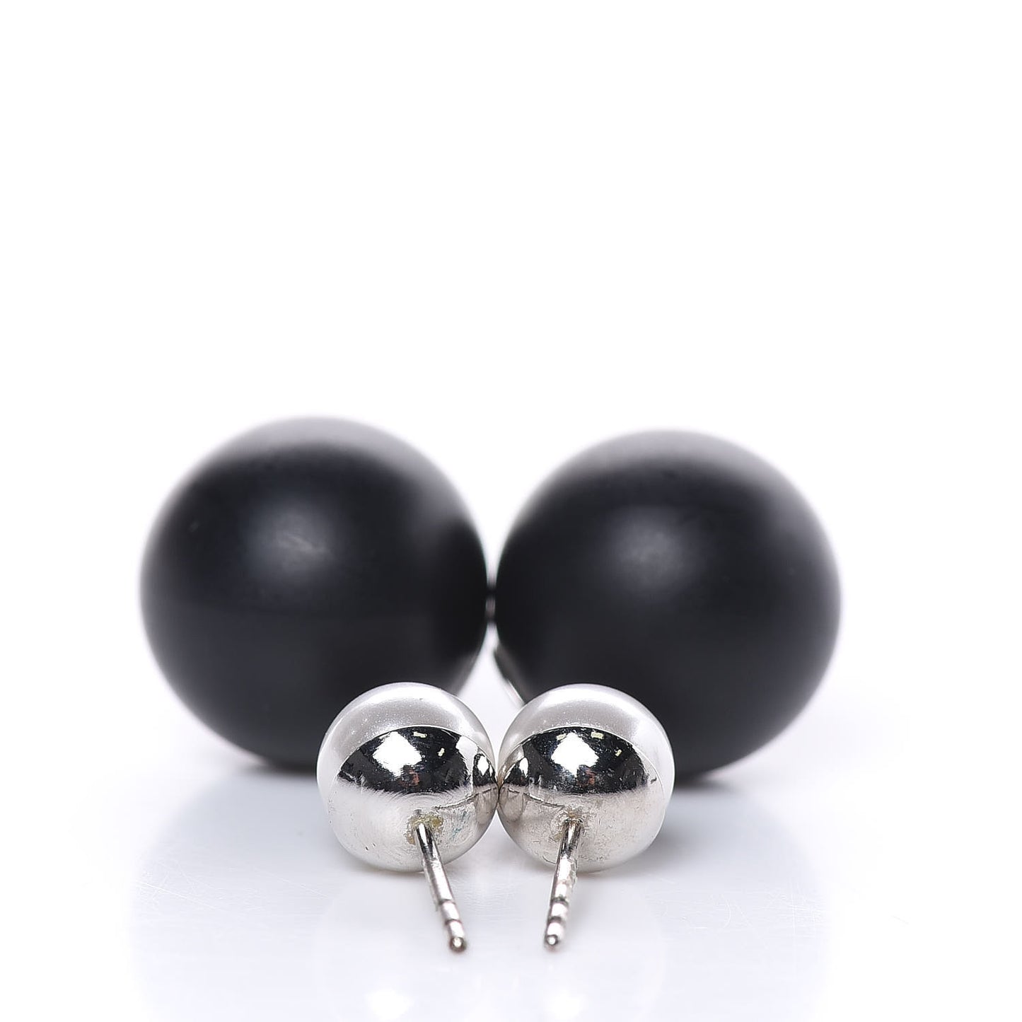 Mise En Dior Tribal Earrings Matte Black Pearl